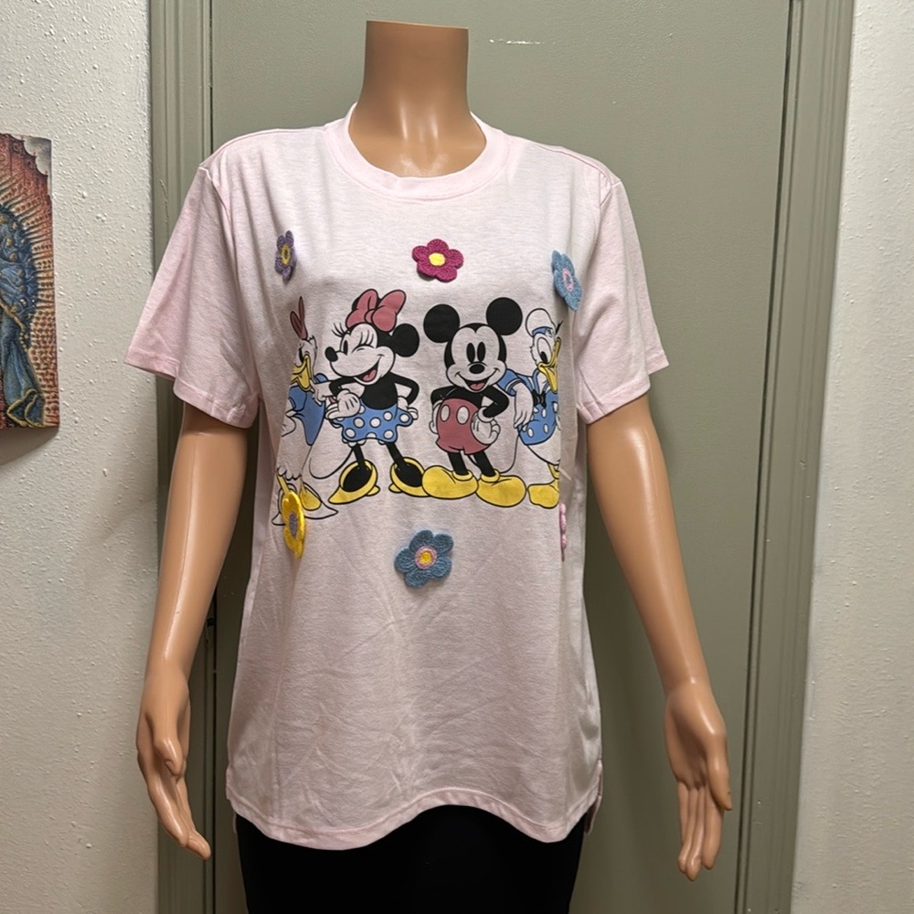 Disney Mickey and Friends Ladies Crochet Character Tee  w/ Embellishment  New XL